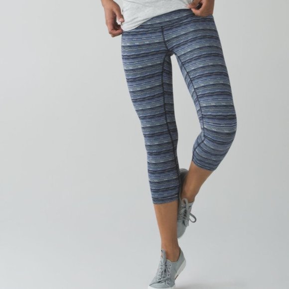 EUC LULULEMON Wunder Under Mid Rise Leggings - Picture 11 of 14